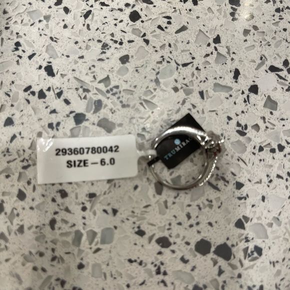 NWT Trumircle diamond ring - Picture 6 of 7